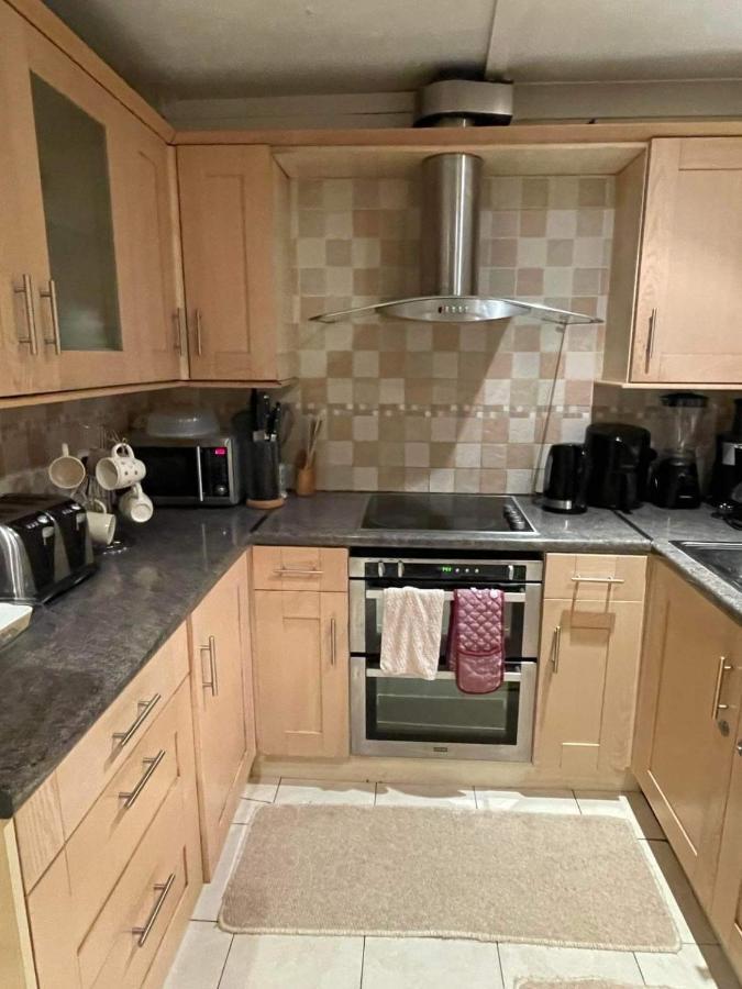 Cozy Homestay Croydon Buitenkant foto